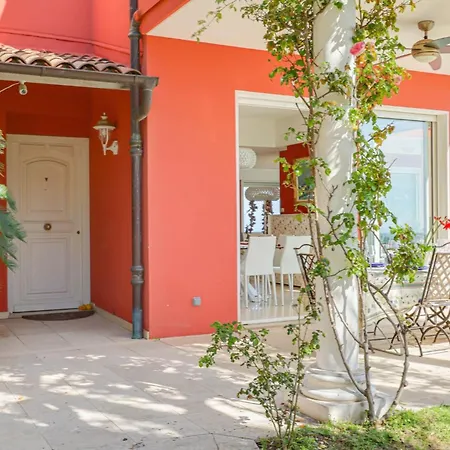 Le Clos Des Guillons Piscine, Vue Imprenable, Parkings Villa Menton